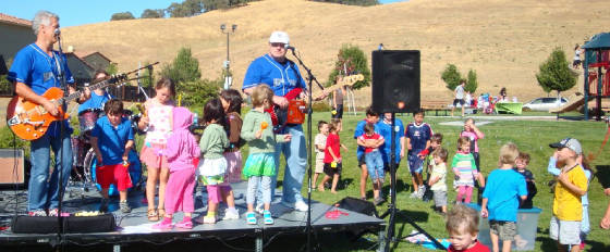 bandpanorama2010.jpg